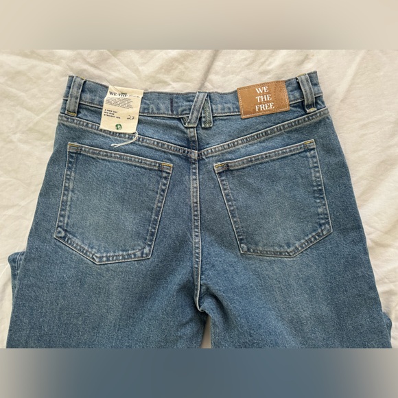 Summer Jeans - Picture 3 of 3